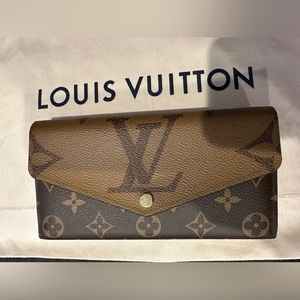 Louis Vuitton Sarah Wallet